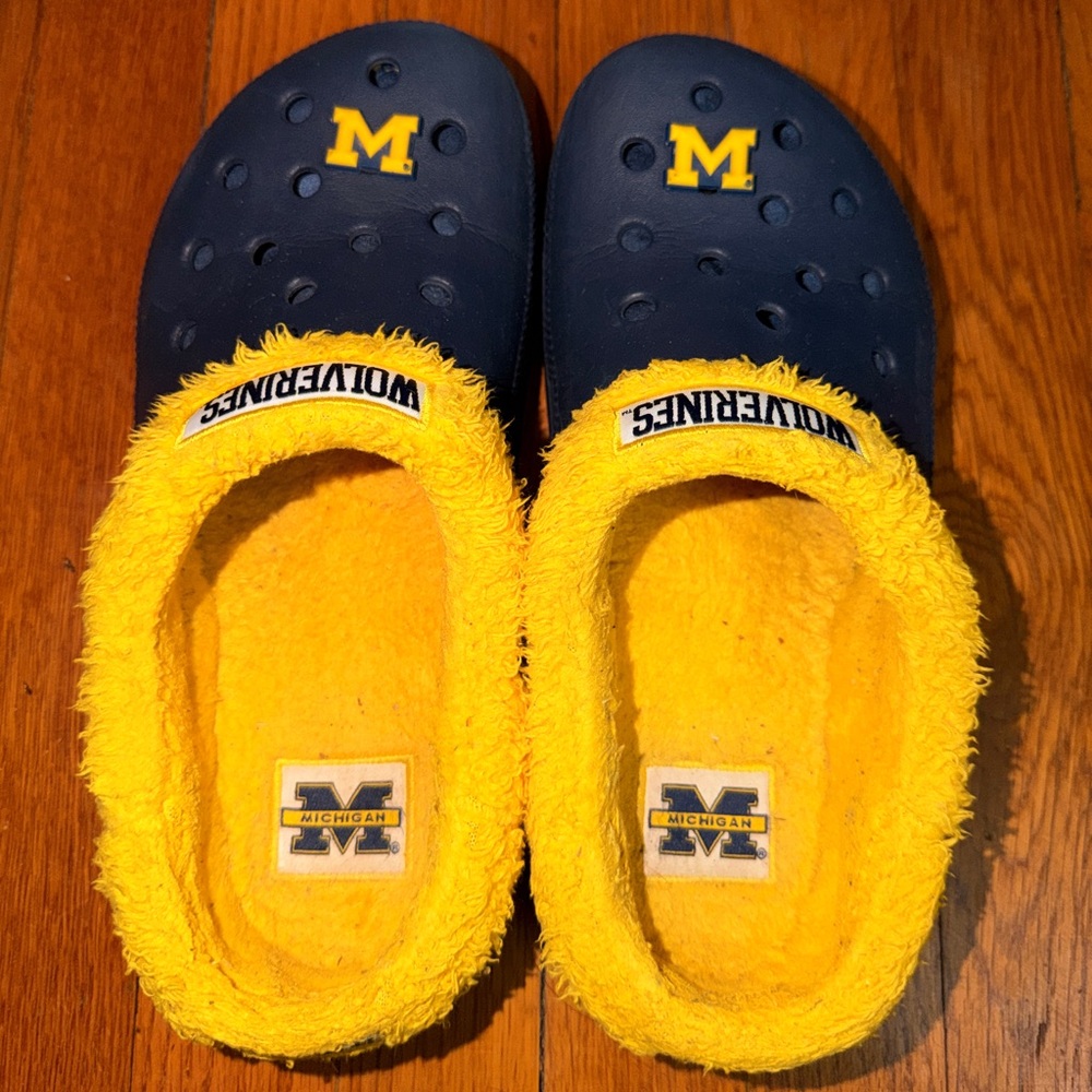 Kids Navy and Yellow Clogs